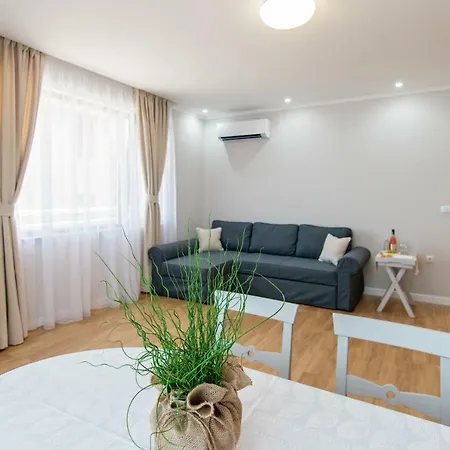Mary Homes Апартаменты Несебр